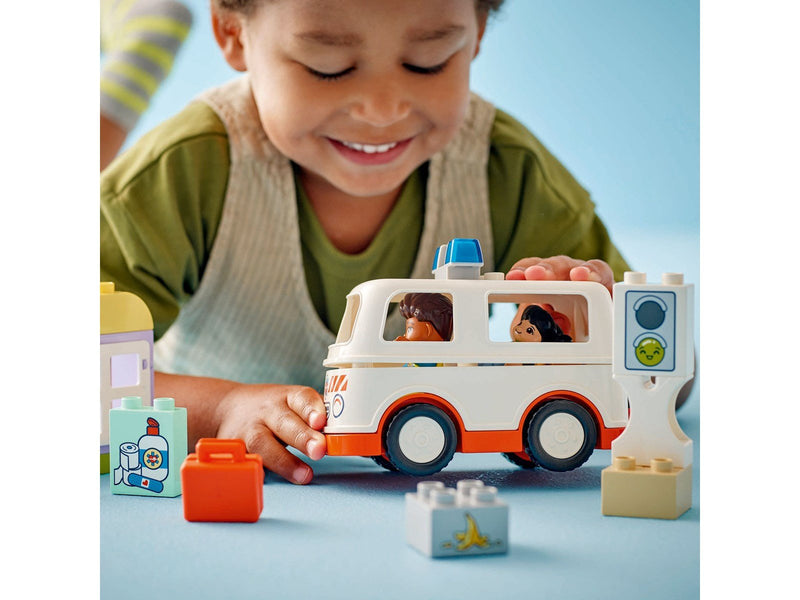 LEGO DUPLO 10447 Rettungswagen mit Fahrer