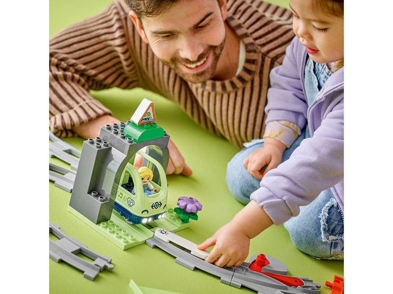LEGO DUPLO 10425 Eisenbahntunnel und Schienen – Erweiterungsset