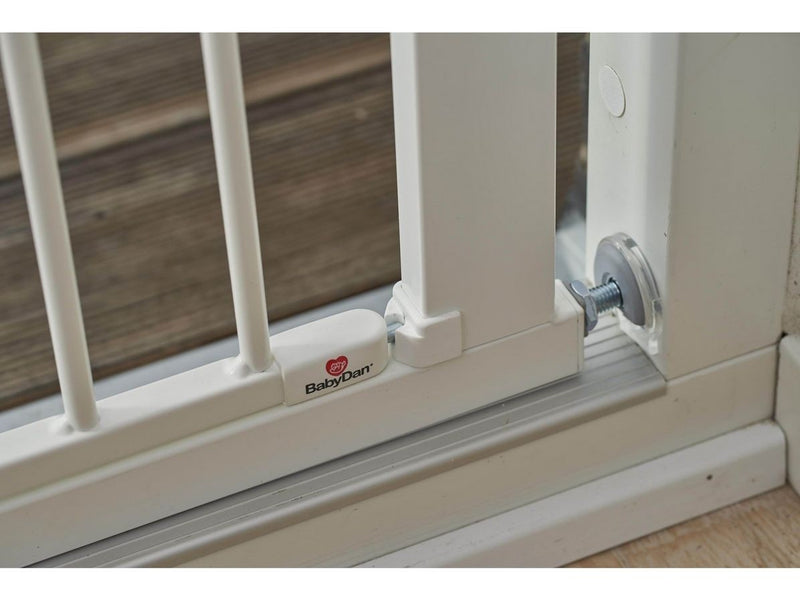 BabyDan Perfect Close Safety Gate White 77.3-83.5 cm