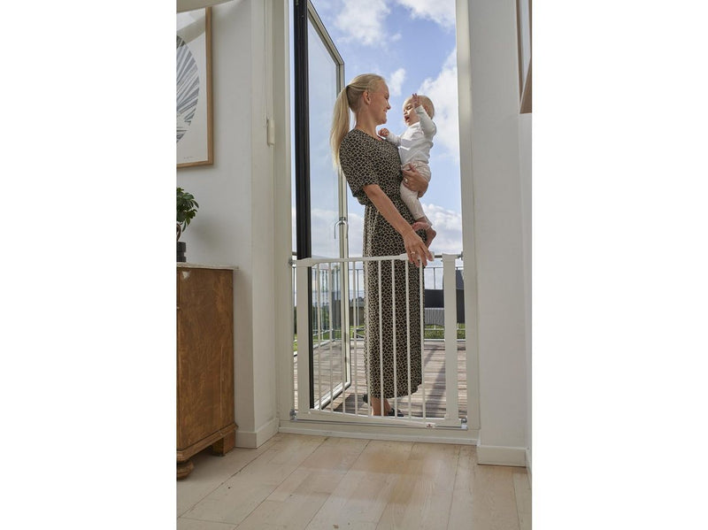 BabyDan Perfect Close Safety Gate White 77.3-83.5 cm