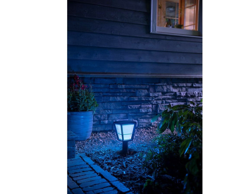 Philips Hue Outdoor Econic Tiefe Sockelleuchte