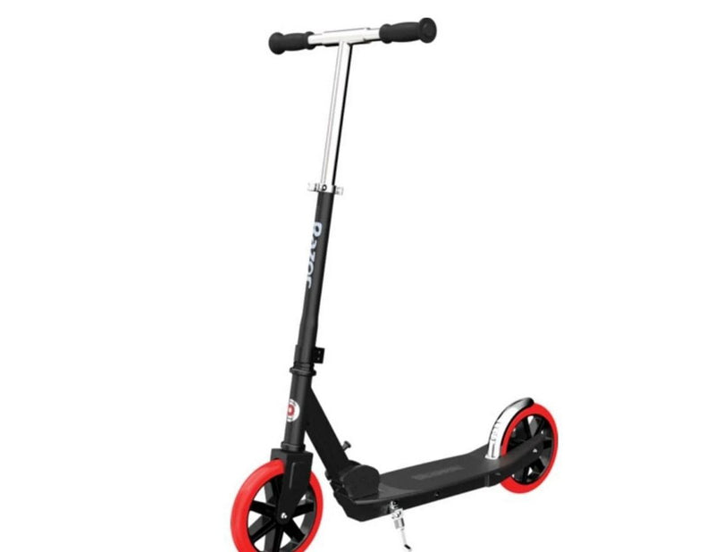 Razor A5 Carbon Lux - Black
