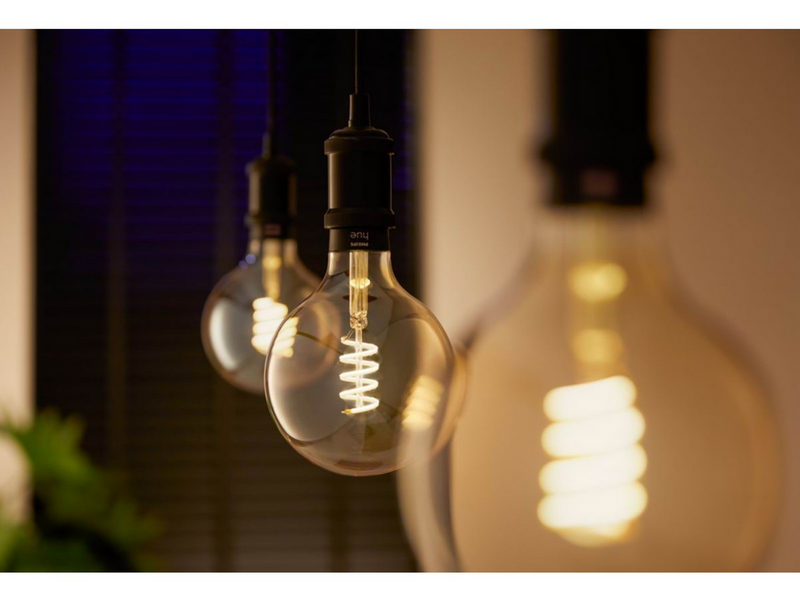 Philips Hue G125 E27 Giant Globe Glas mit Glühfaden