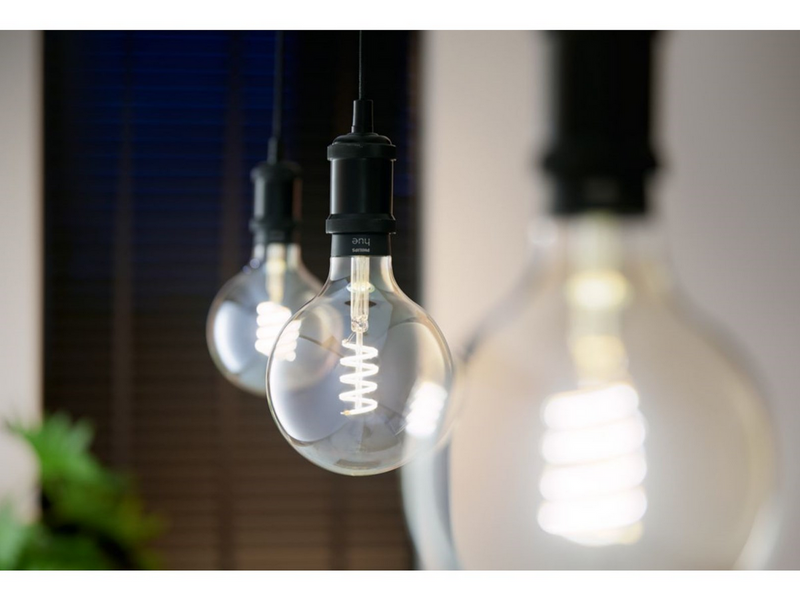 Philips Hue G125 E27 Giant Globe Glas mit Glühfaden