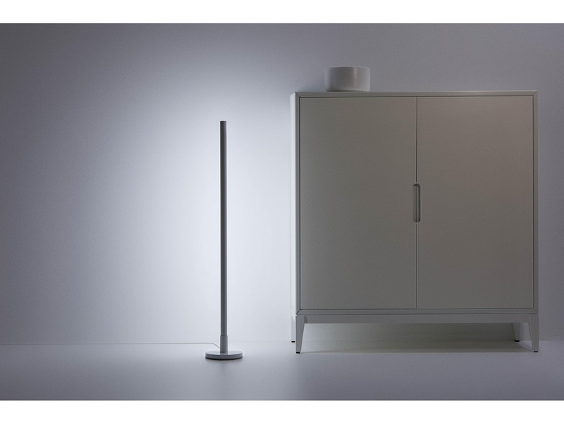 WiZ Pole Bodenlampe