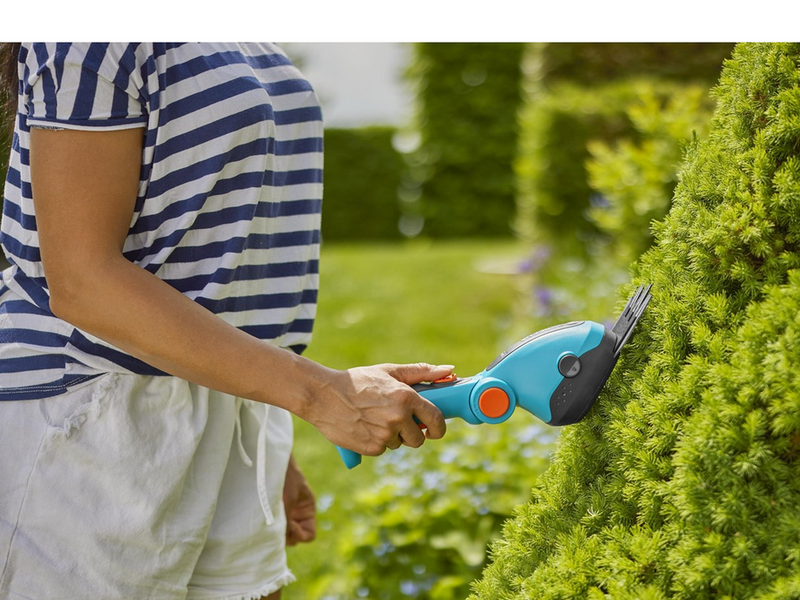 Gardena Akku-Gras- und Strauchschere ComfortCut Li