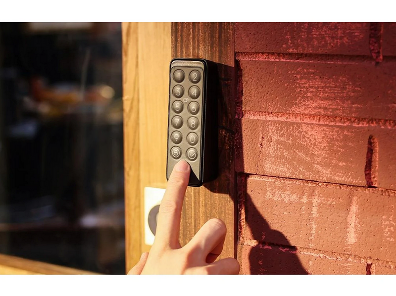 SwitchBot Keypad Touch