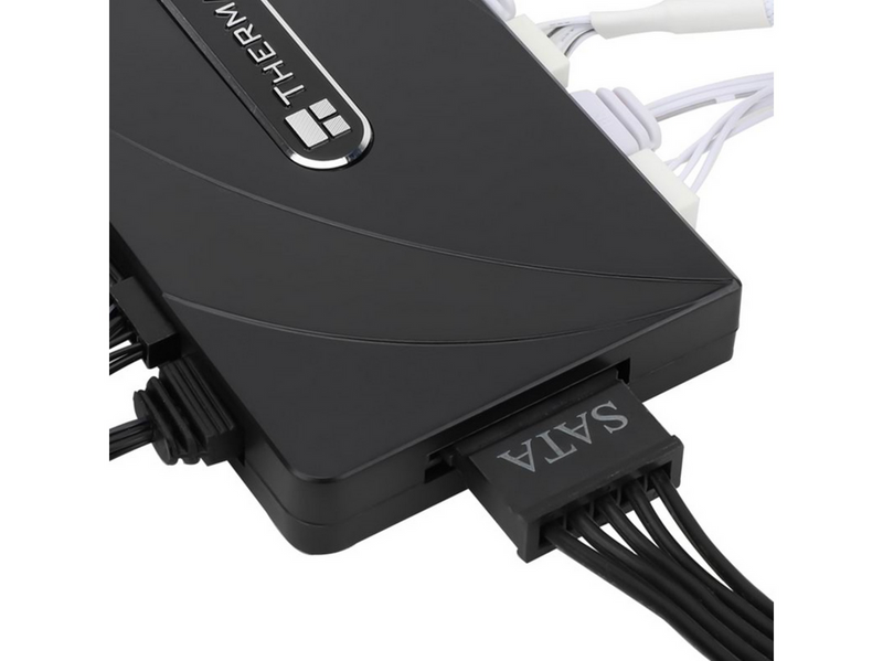 Thermalright ARGB and FAN HUB 8 Port - 4 pin PWM