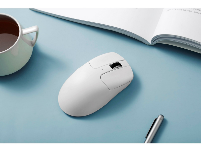 Keychron M2 Ultralight 53g Wireless 4K - Gaming Maus (Weiß)