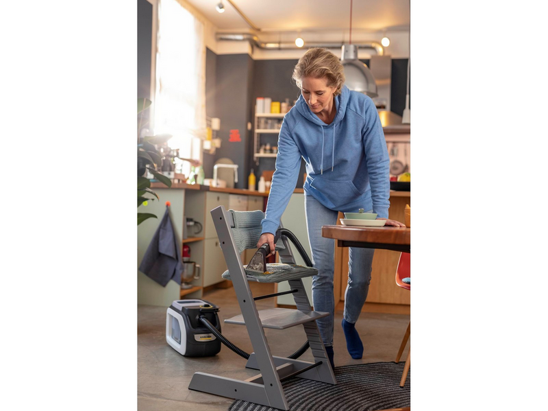 Kärcher Teppichwäscher SE 3-18 Compact Battery-powered 5.0-F