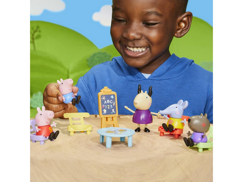 Peppa Pig Peppa's Adventure Playgroup