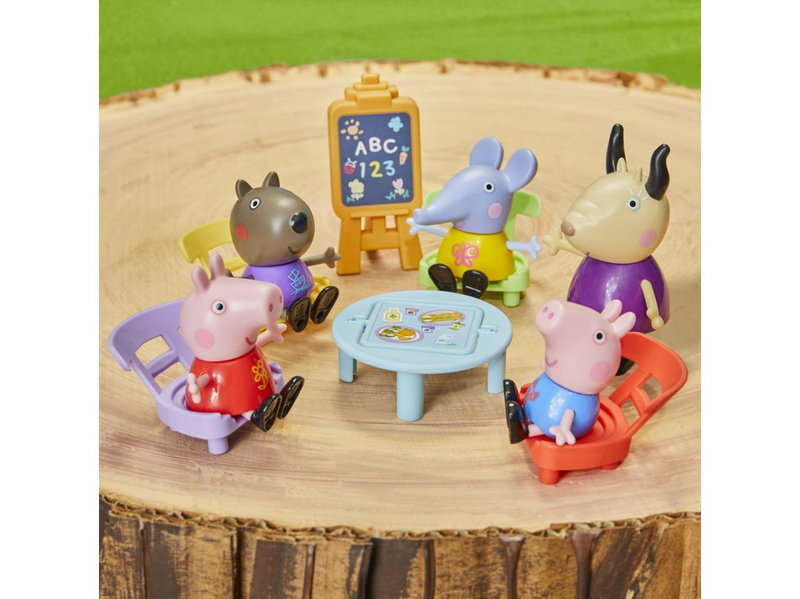 Peppa Pig Peppa's Adventure Playgroup