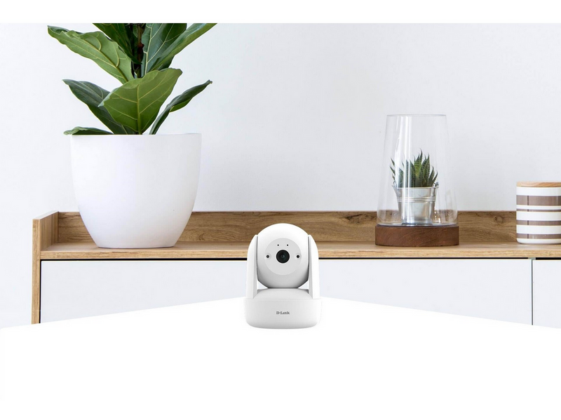 D-Link DCS-6501LH 2K Pan & Tilt Wi-Fi Camera