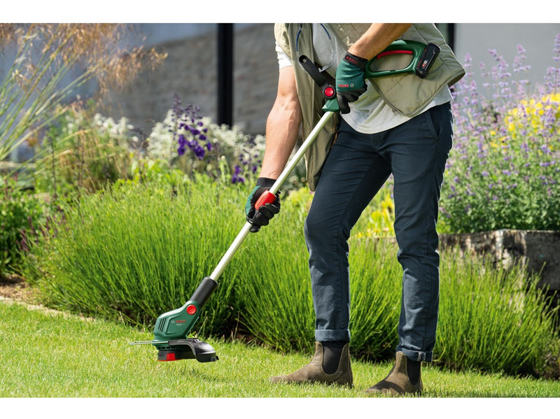 Bosch UniversalGrassCut 18V-23-450 (Solo)