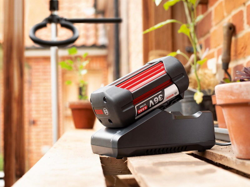 Bosch Starter Kit 36 V / 6.0 Ah lithium-ion battery