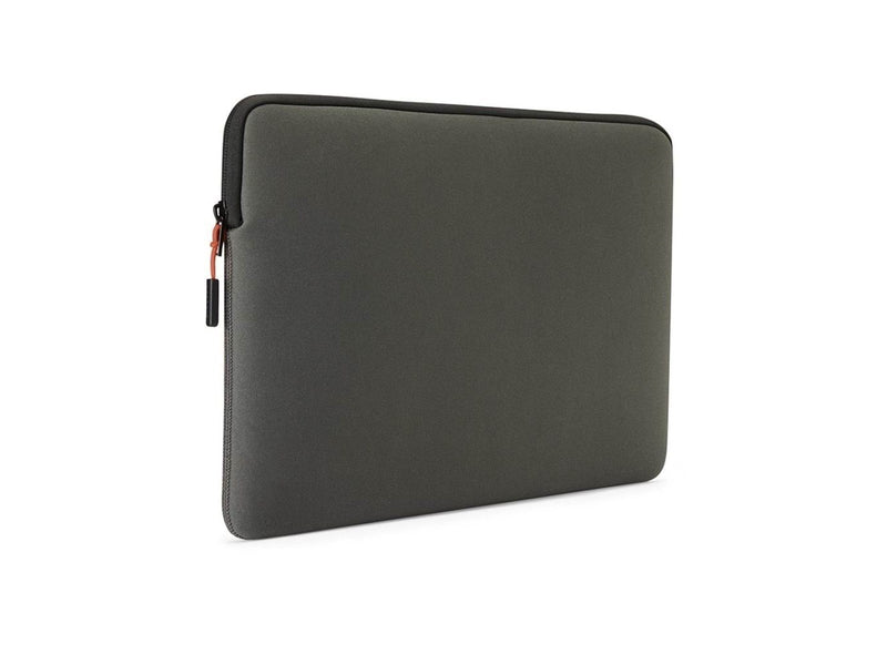 Pipetto Classic Fit Sleeve for MacBook Pro 14/Air 13.6 - Green