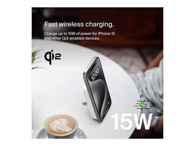 Belkin wireless power bank - magnetic with Qi2 - 24 pin USB-C - 15 Watt