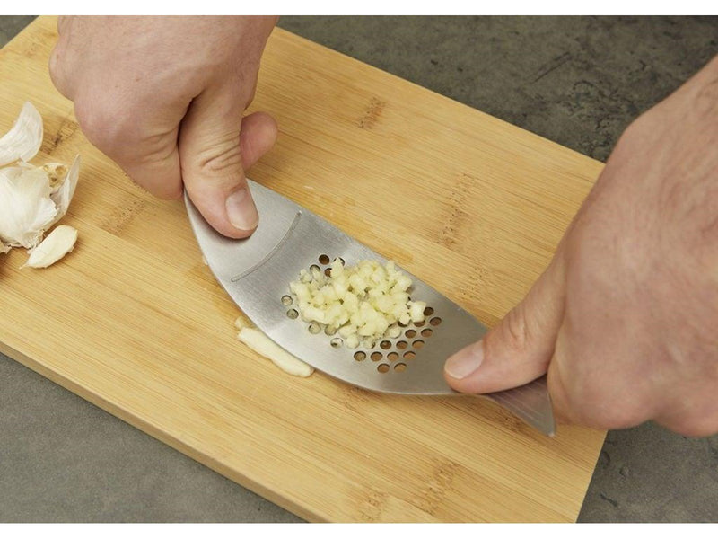 Kikkerland Fish Garlic Press (CU281)