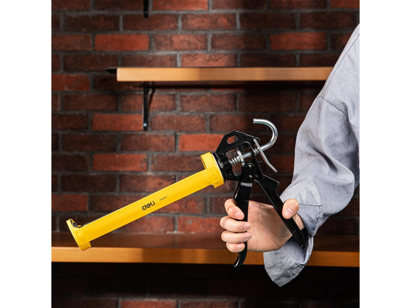Deli Tools EDL2370 caulking gun