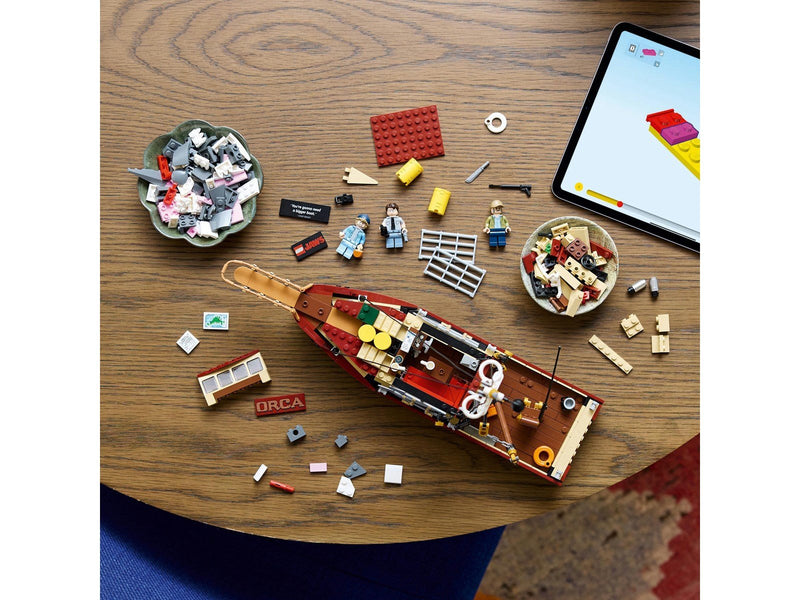 LEGO Ideas 21350 Jaws