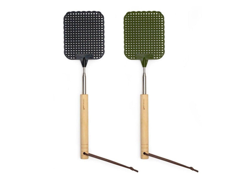 Kikkerland Extendable Fly Swatter Assorted Black/Green