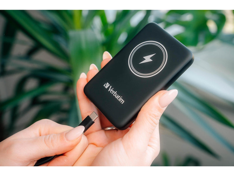 Verbatim Charge 'n' Go Powerbank (Akku) - schwarz - 5000 mAh