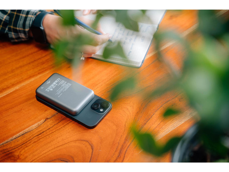 Verbatim Charge 'n' Go Powerbank (Akku) - Grau - 10000 mAh