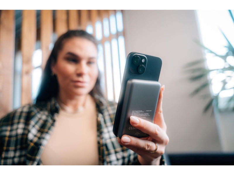 Verbatim Charge 'n' Go Powerbank (Akku) - Grau - 10000 mAh