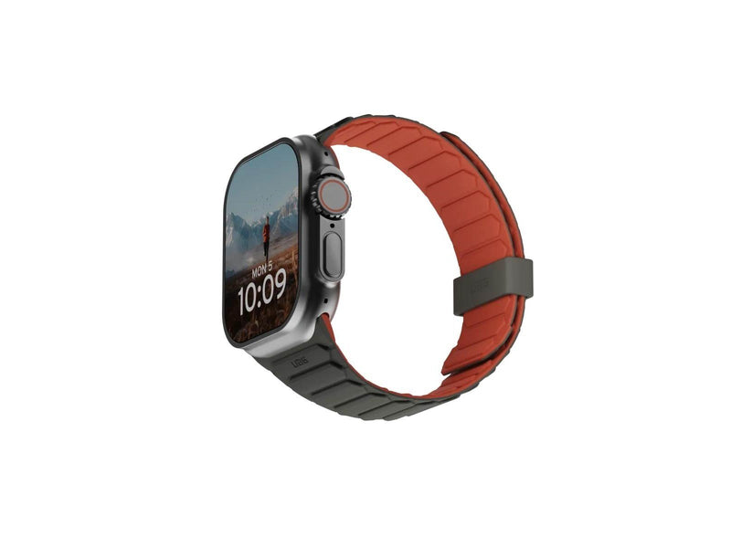 UAG Pathfinder Silicone Strap for Apple Watch - Olive/Rust - 44/45/46/49mm