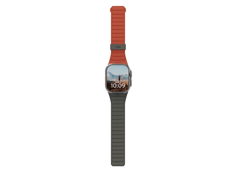 UAG Pathfinder Silicone Strap for Apple Watch - Olive/Rust - 44/45/46/49mm