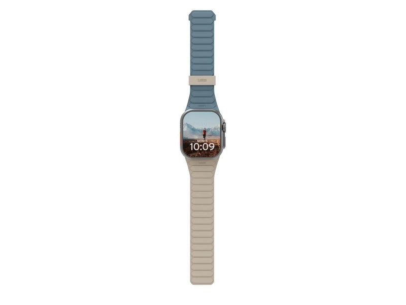 UAG Pathfinder Silicone Strap for Apple Watch - Dune/Cloud Blue - 44/45/46/49mm