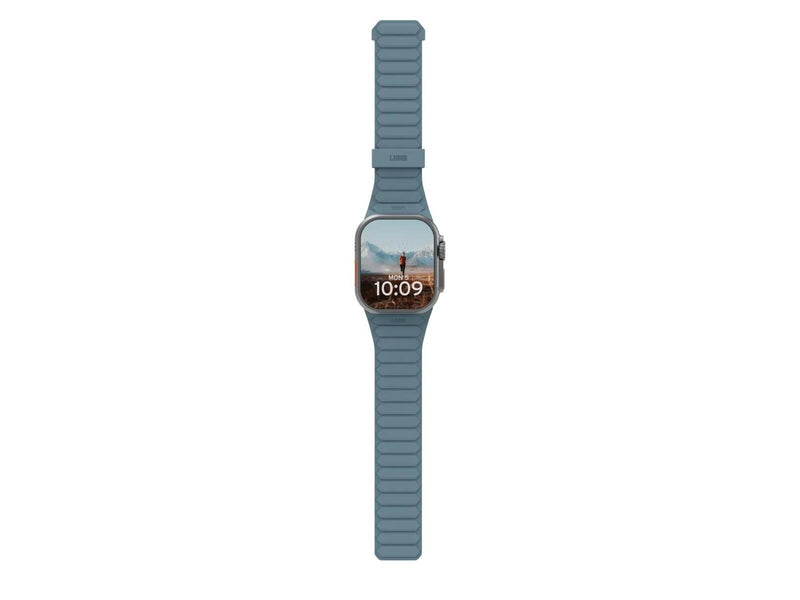 UAG Pathfinder Silicone Strap for Apple Watch - Dune/Cloud Blue - 44/45/46/49mm