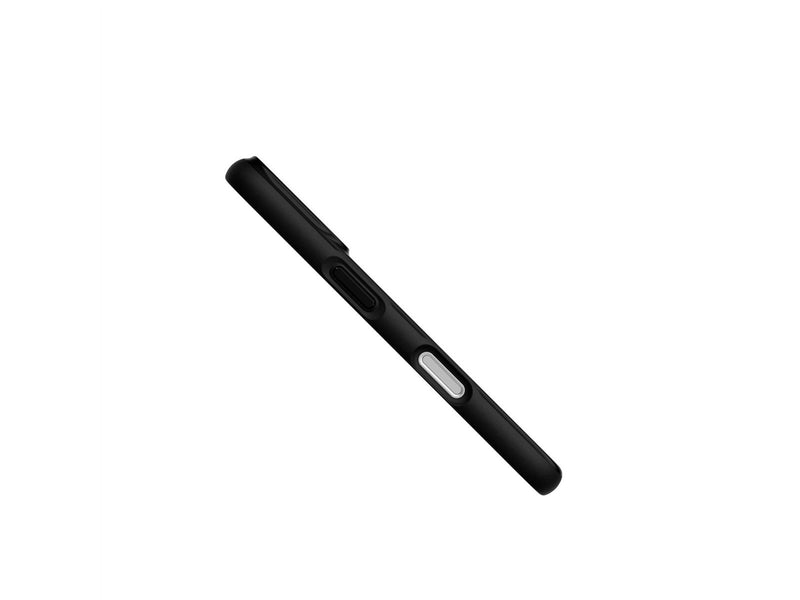 Tech21 Evo Dusk MagSafe for iPhone 16 - Black