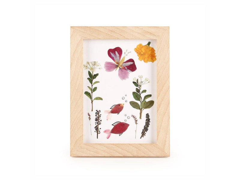 Kikkerland - HUCKLEBERRY PRESSED FLOWER FRAME (HB02-F)