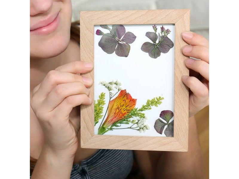 Kikkerland - HUCKLEBERRY PRESSED FLOWER FRAME (HB02-F)