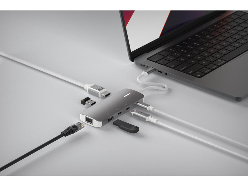 LINQ 8in1 8K PRO 140W USB-C Multiport Hub | Space Grey-White