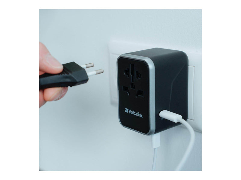 Verbatim Universal Travel Adapter