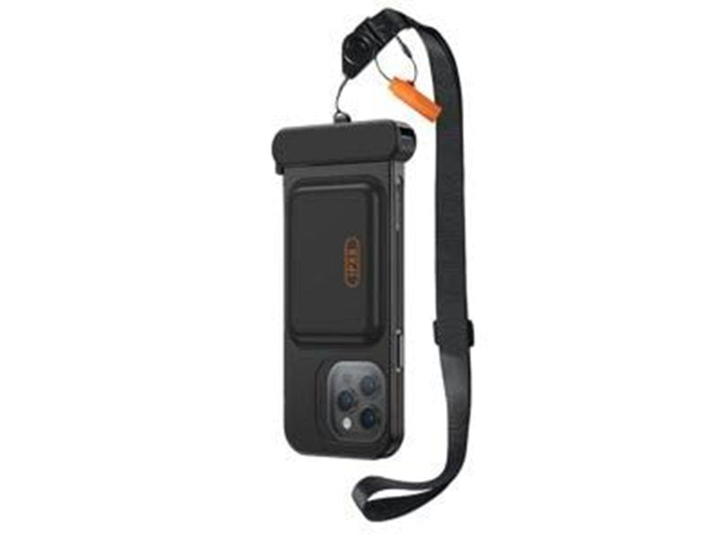 ESR Waterproof iPhone 15/14/13 Case (black)