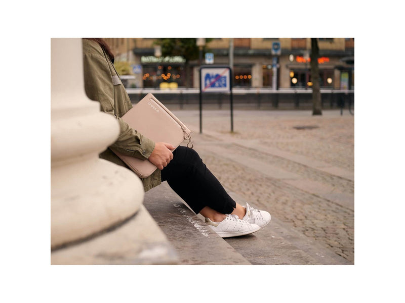 Golla Metro Hülle für Laptop 13" | Cremefarben