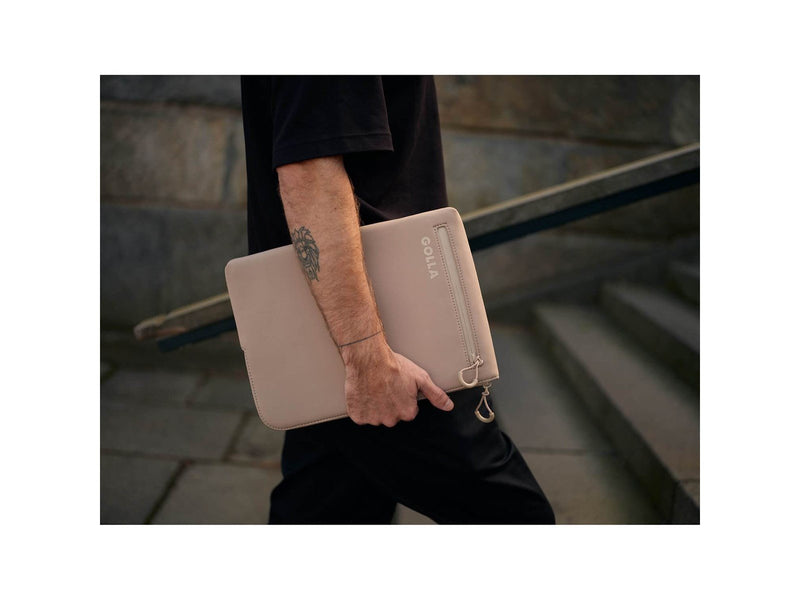 Golla Metro Hülle für Laptop 15" | Cremefarben