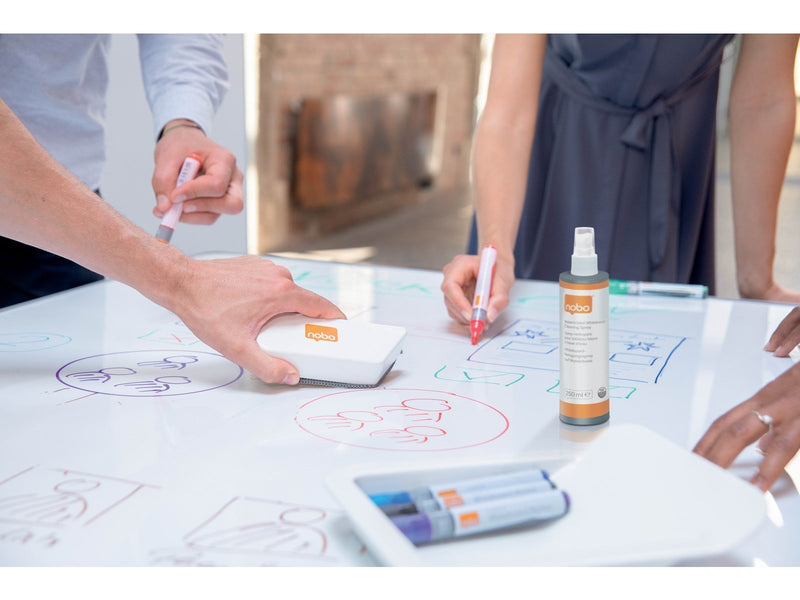 Nobo Whiteboard-Reinigungsspray auf Wasserbasis 250 ml
