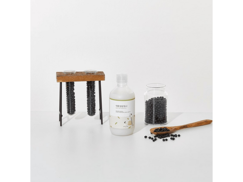 Round Lab - Soybean Nourishing Toner 300 ml