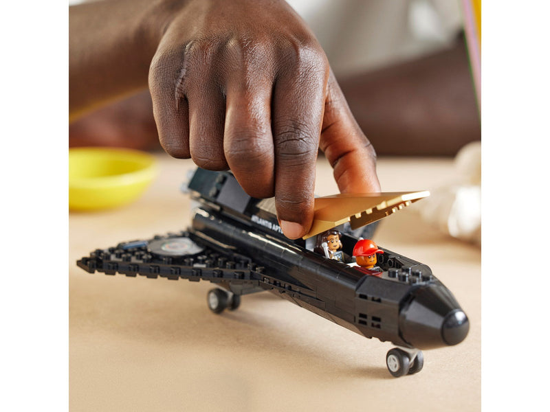 LEGO 10391 Über dem Mond mit Pharrell Williams