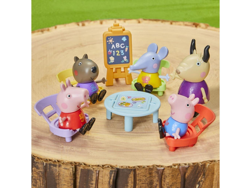 Peppa Pig Peppa's Adventure Playgroup