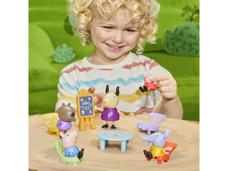 Peppa Pig Peppa's Adventure Playgroup