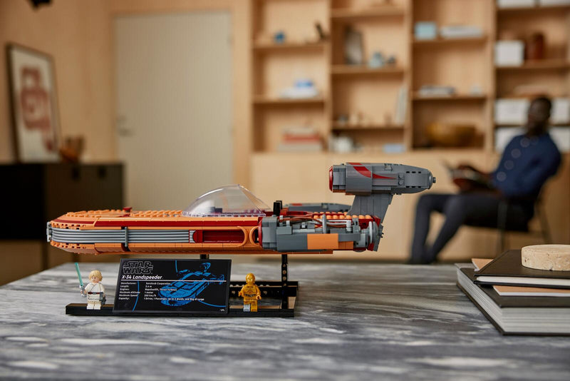 LEGO® Star Wars Luke Skywalker’s Landspeeder 75341