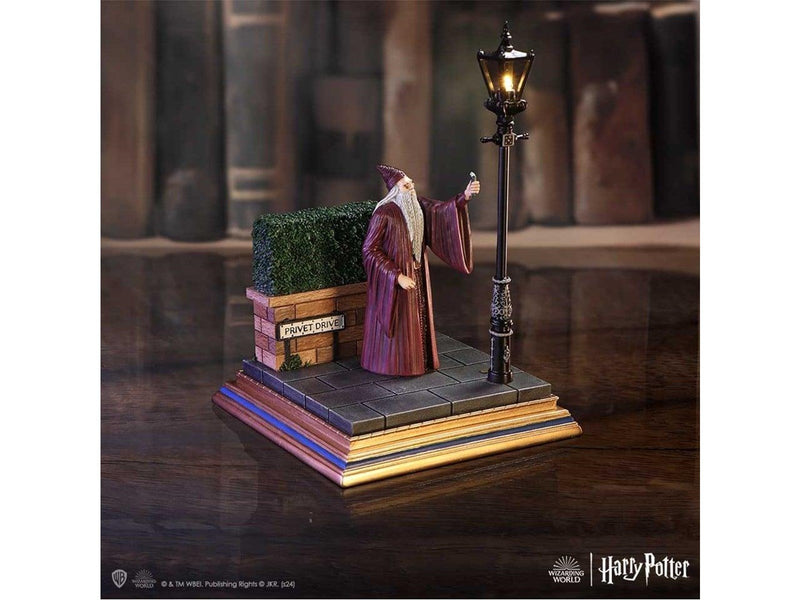 Nemesis Now - Harry Potter Privet Drive Light Up Figurine - Figur