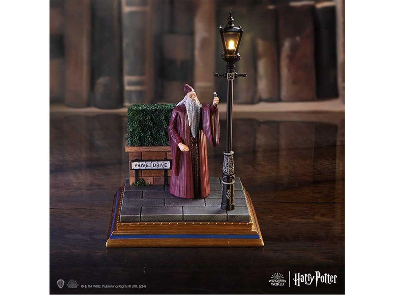 Nemesis Now - Harry Potter Privet Drive Light Up Figurine - Figur