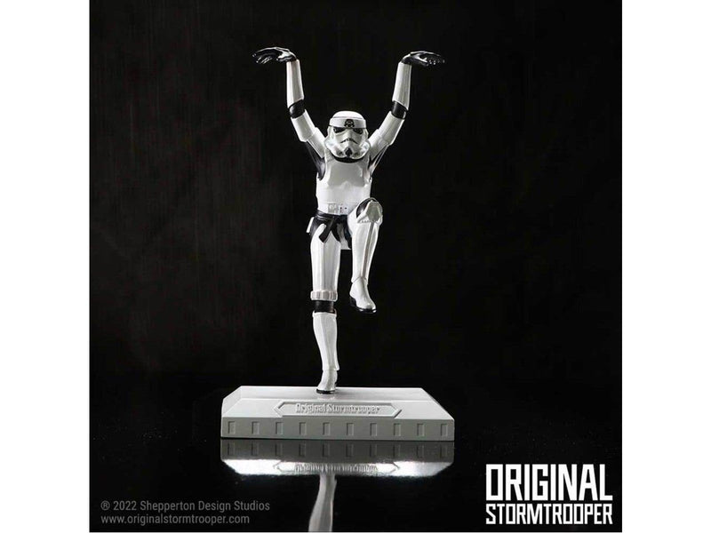Nemesis Now - Stormtrooper Crane Kick - Figur
