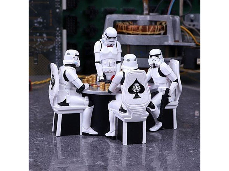 Nemesis Now - Stormtrooper Poker Face 18.3cm - Figur